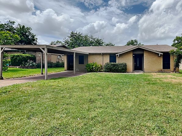 1913 Briarwood Dr