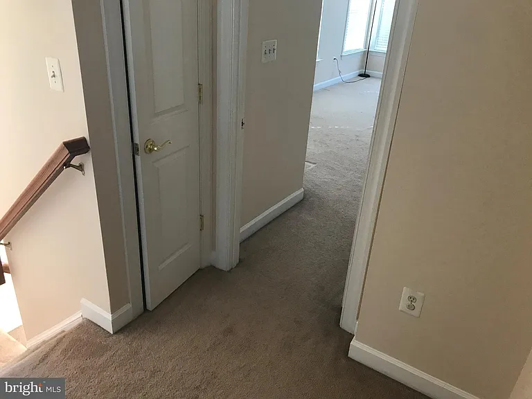8010 Duck Pond Ter — Photo 15