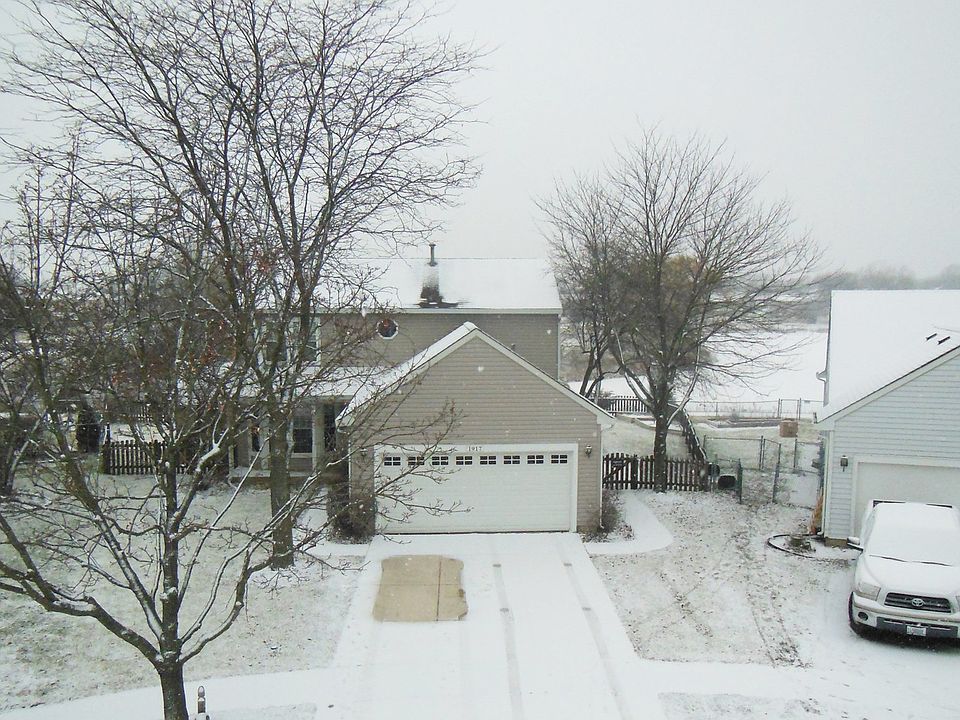 1st image of 1917 Grosse Pointe Ct