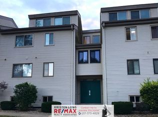 2207 Melrose Dr APT A, Champaign, IL