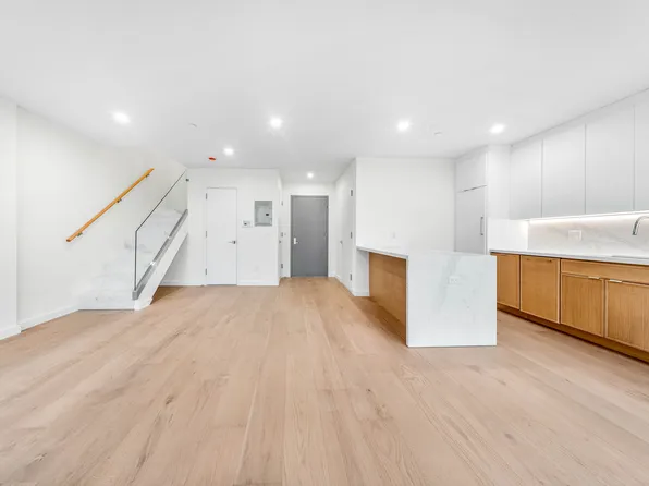 30-24 32nd Street image 6 of 20