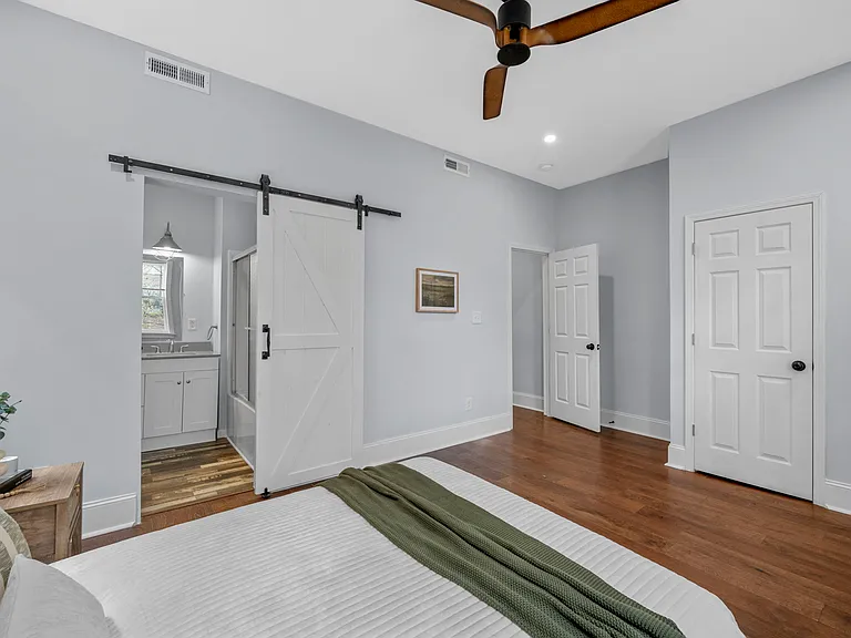 4247 Chouteau Ave — Photo 15