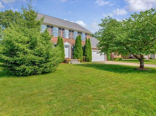 4110 Lancaster Dr, Fort Gratiot, MI 48059