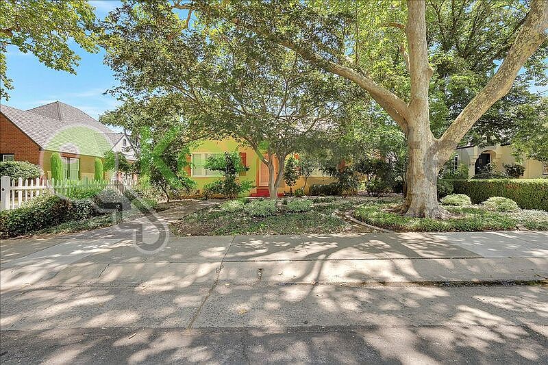 1st image of 2933 27th St