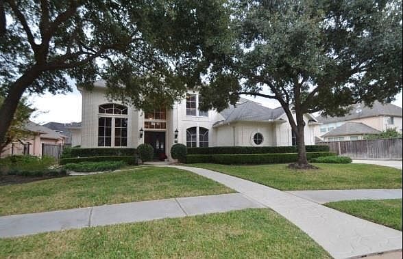 1st image of 25 Baileys Place Ct