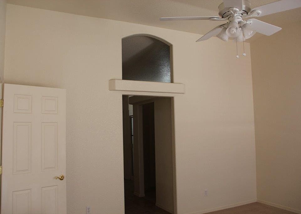 1st image of 3476 Sunglow Dr