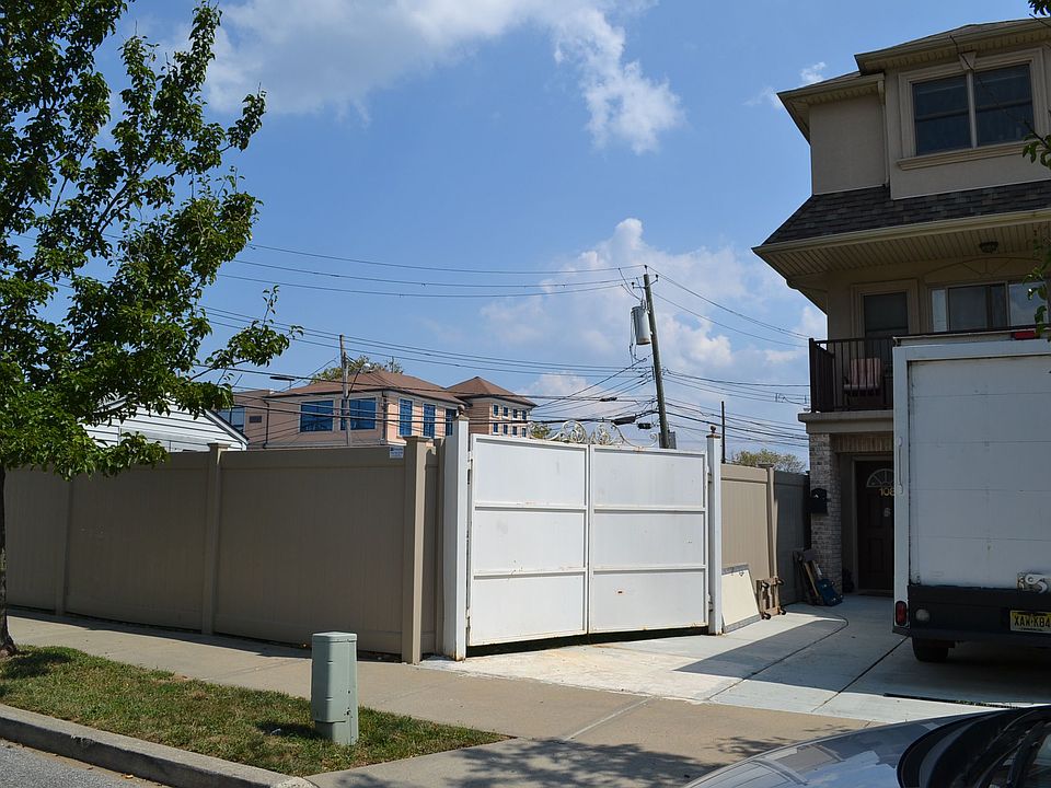 1st image of 108 Oceanside Ave