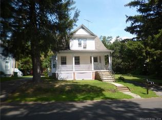 14 Chestnut St, Darien, CT 06820