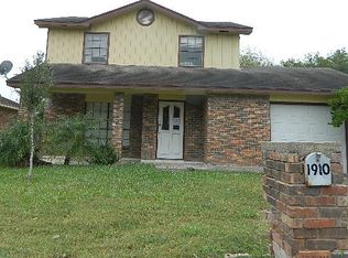1910 River Oaks Dr, Harlingen, TX 78552