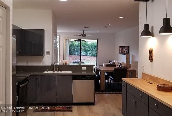 5th image of 4154 Forest Dr