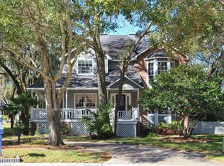 10252 Cypress Cir, Seminole, FL 33777