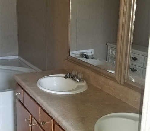 5th image of 105 Cumberland Dr