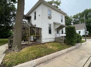 208 W. Miller, Bloomington, IL 61701