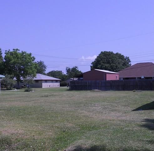 2nd image of 3108 California St