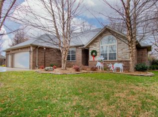 4468 S Ian Rd, Springfield, MO 65810