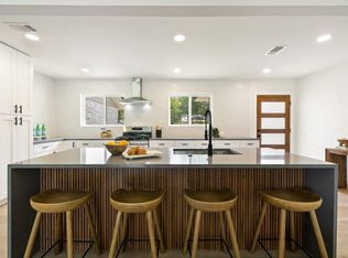 5400 Salem Hill Dr, Austin, TX 78745