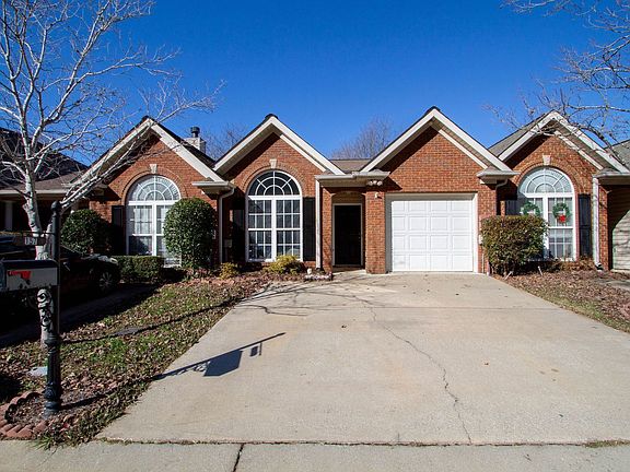 3rd image of 157 Hayesbury Ct
