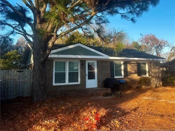 5726 Edmeston Dr, Fayetteville, NC 28311