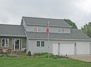 10837 4th St, Hewitt, WI 54441