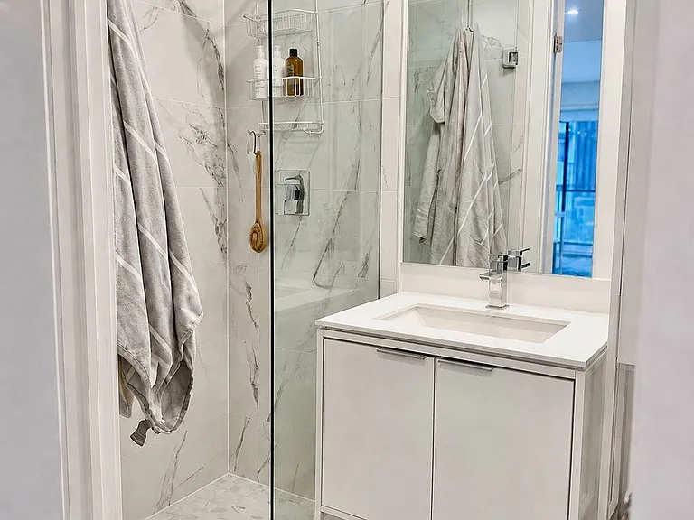 77 Shuter St #2302 — Photo 12