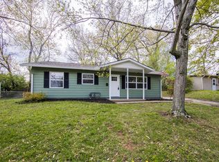 317 Cherokee Dr, Loveland, OH 45140