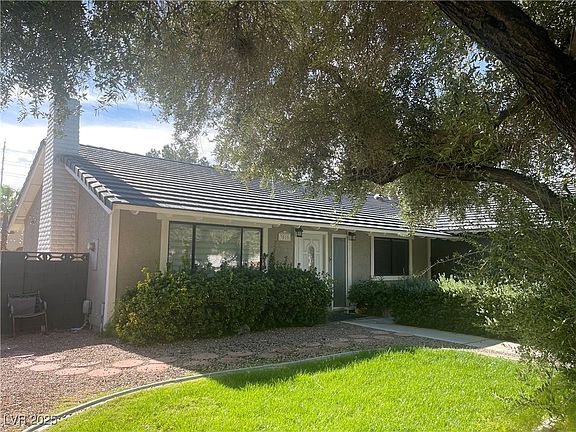 4th image of 3519 Nicole St