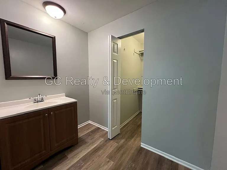314 N Warwick Ave #2C — Photo 12