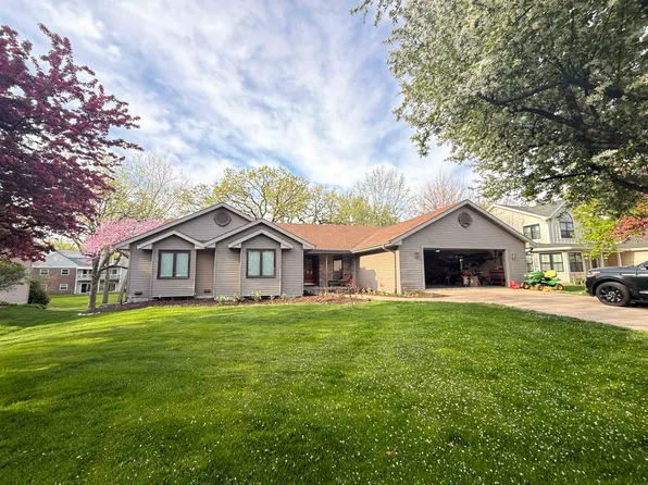 308 Fox Cir, Cottage Grove, WI 53527