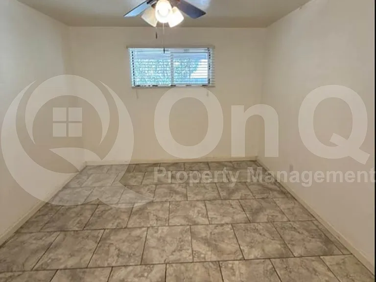2620 E Turney Ave #1 — Photo 8