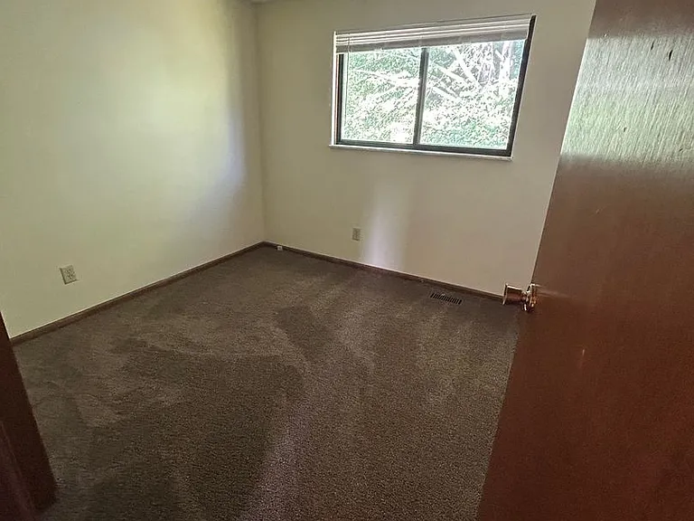 4472 Ramsdell Dr — Photo 12