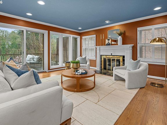 3rd image of 2328 SW Madison St