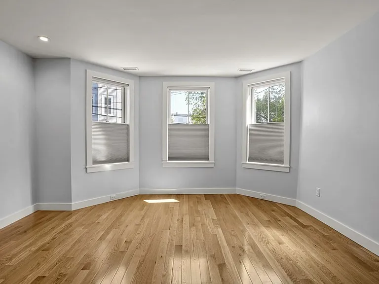 14 Hardwick St #1 — Photo 14