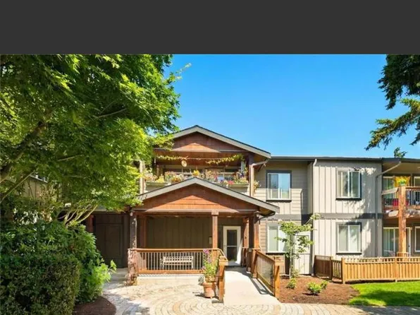 21307 48th Ave W, Mountlake Terrace, WA 98043