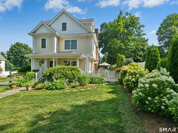 43 Catoonah Street, Ridgefield, CT 06877