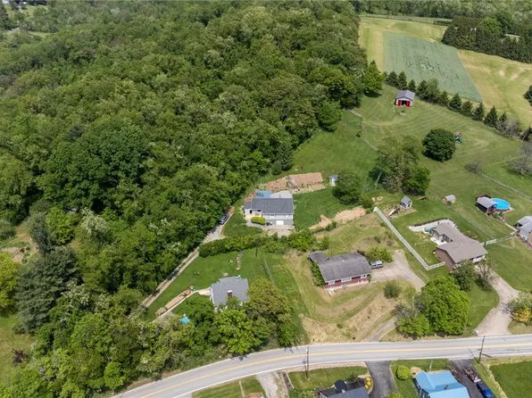 512 Knight Ln, Canonsburg, PA 15317