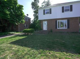 1248 Commonwealth Ave, Mayfield Heights, OH 44124