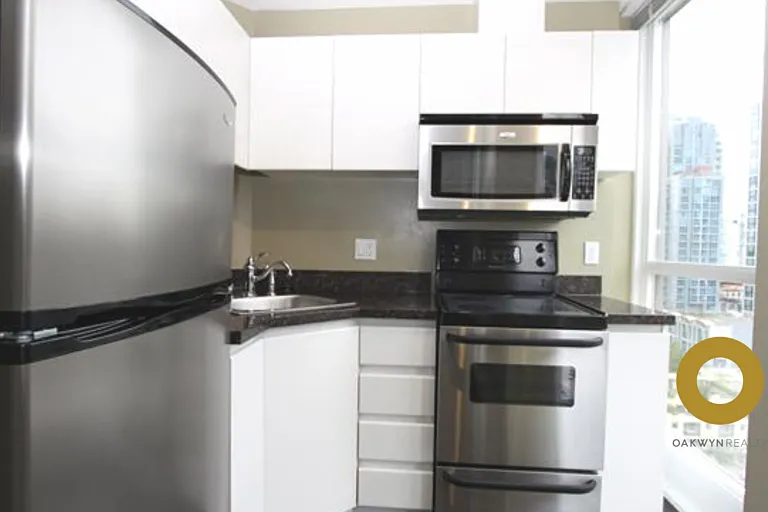 1188 Richards St #1A — Photo 5