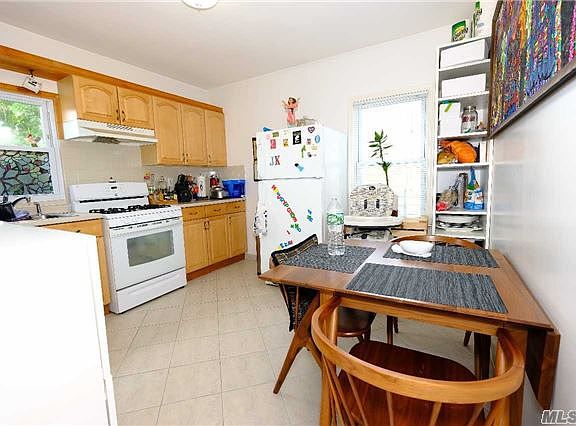 4th image of 7158 Nansen St #2NDFL