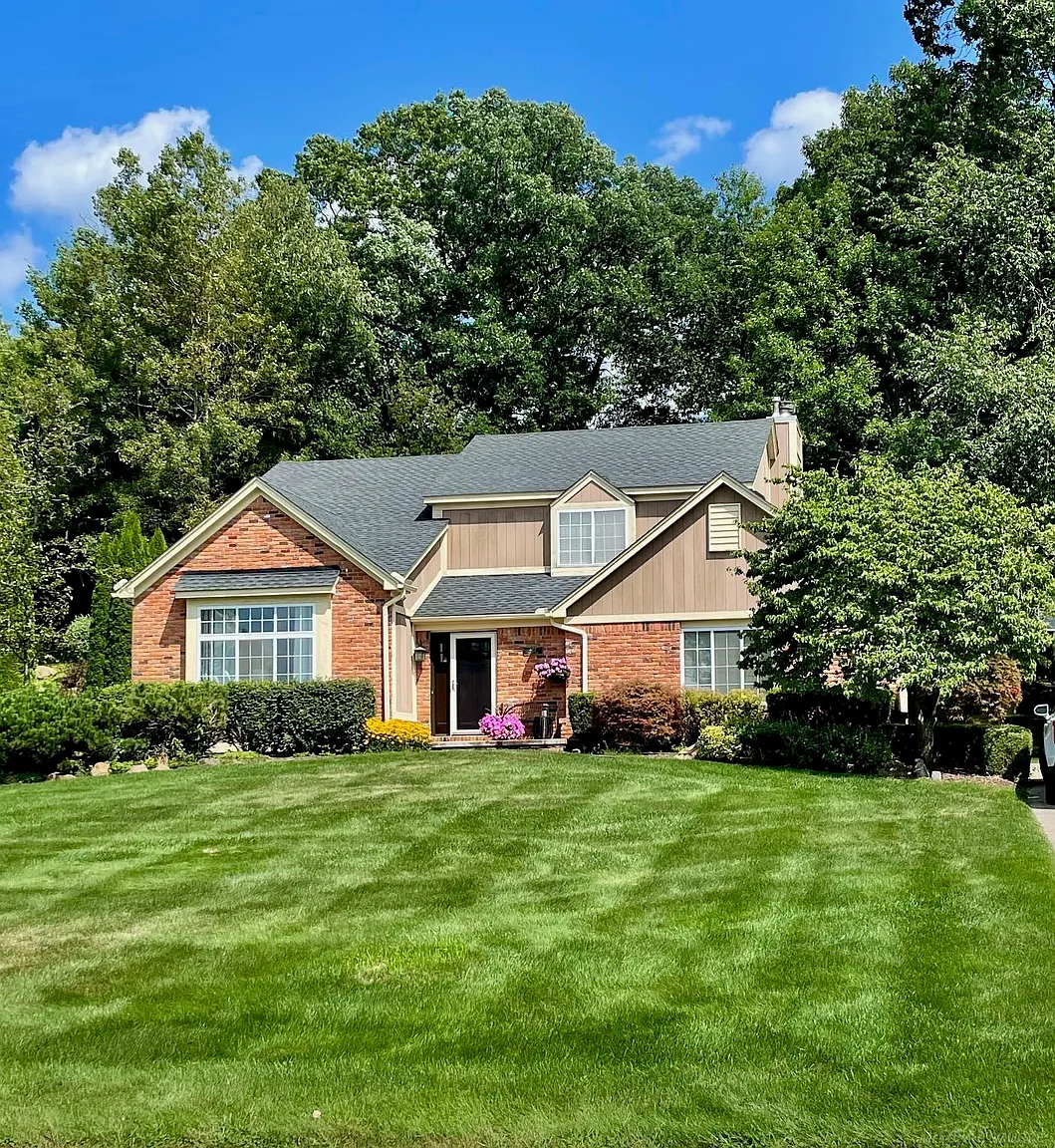 427 Rosario Ln photo 1
