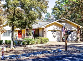 8 Resplandor Ln, Hot Springs Village, AR 71909