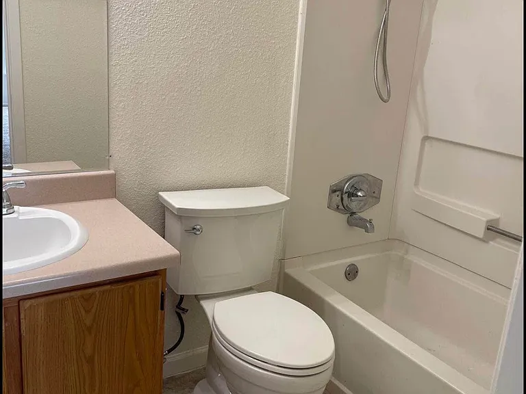 4214 Sunrise Cove Dr — Photo 13