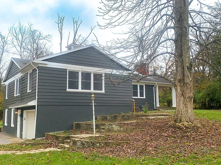 108 Tenney Ct — Photo 42