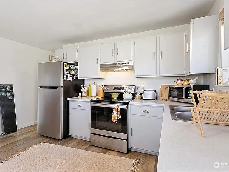 1221 Mitchell Ave #&-775 — Photo 3