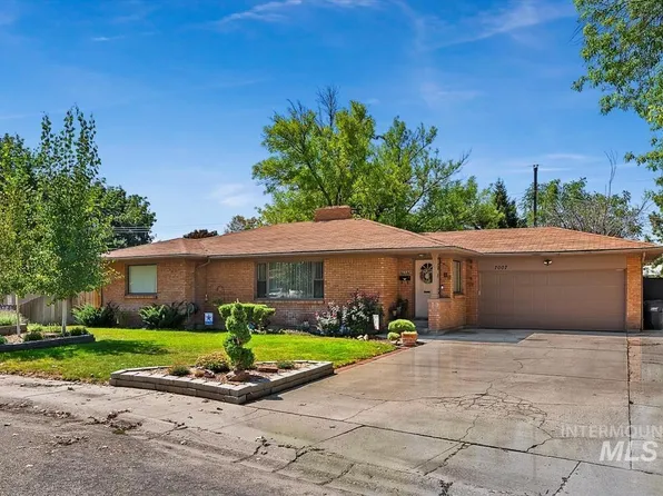7007 W Brentwood Dr, Boise, ID 83709