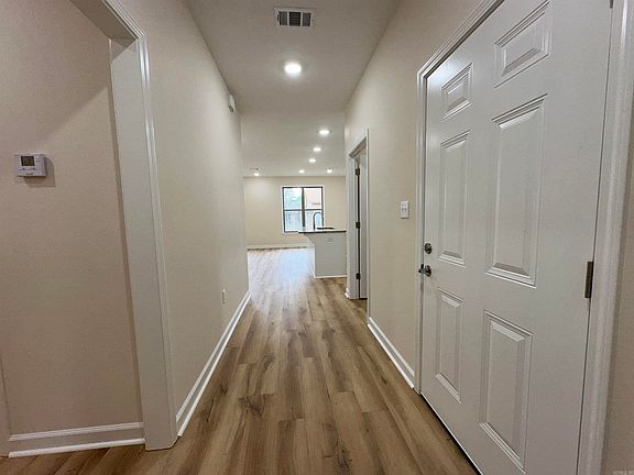 2nd image of 109 Cherrywood Dr