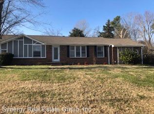 712 Harpeth Bend Dr, Nashville, TN 37221