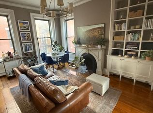 2 Harvard Pl APT 2, Charlestown, MA 02129