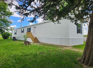5900 Osage Rd #15, Waterloo, IA