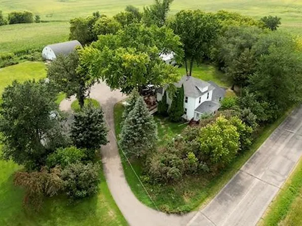 66303 205th St, Darwin, MN 55324