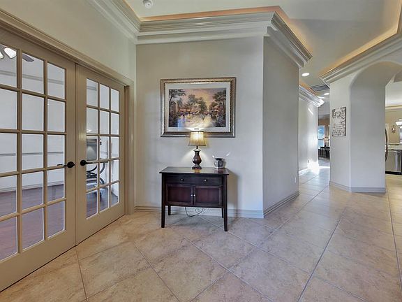 4th image of 1058 Forest Haven Ct